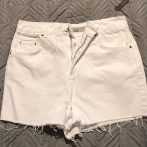 white jean shorts